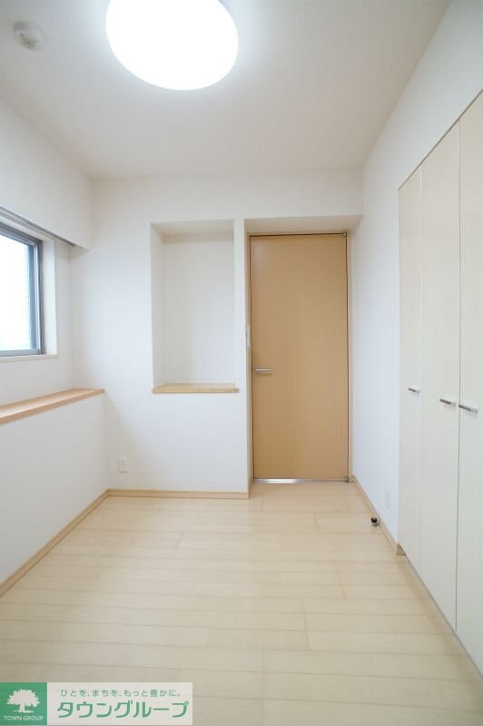 エスティメゾン北新宿の物件内観写真