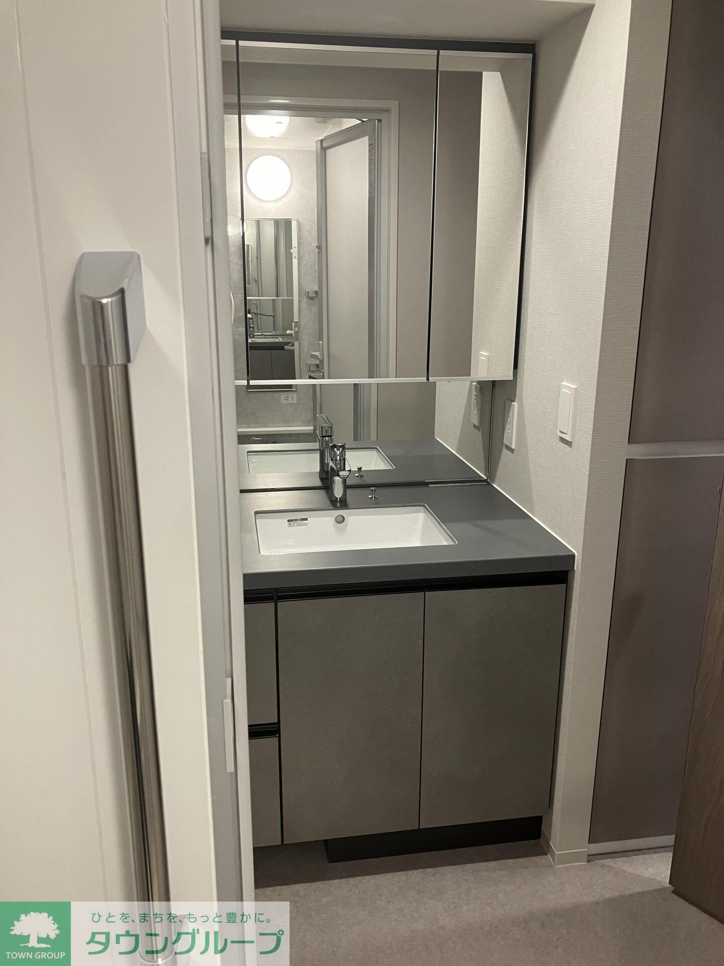 クレストコート中野富士見町の物件内観写真