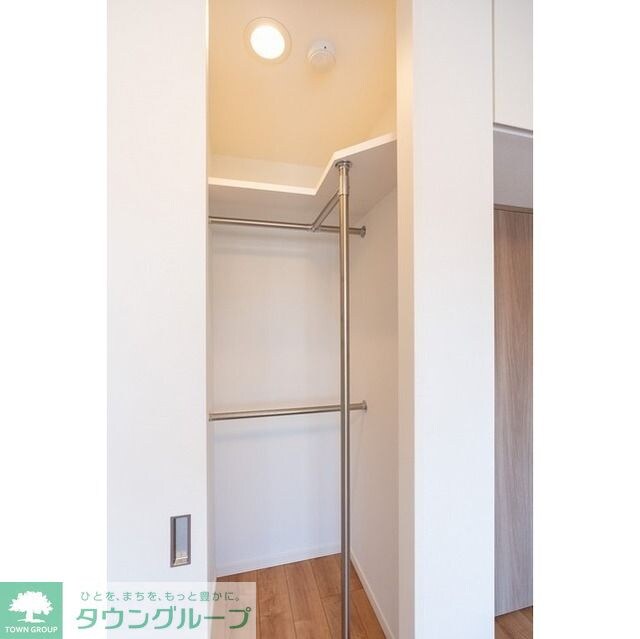 コンフォリア・リヴ新中野ＳＯＵＴＨの物件内観写真