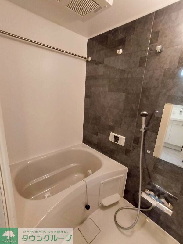 Fons Lucis Izumiの物件内観写真