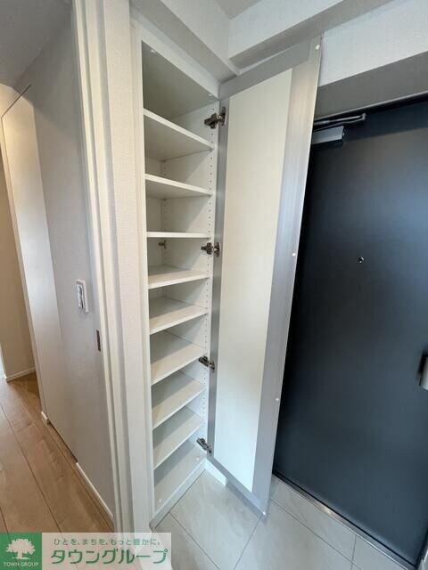 クレストコート東中野の物件内観写真