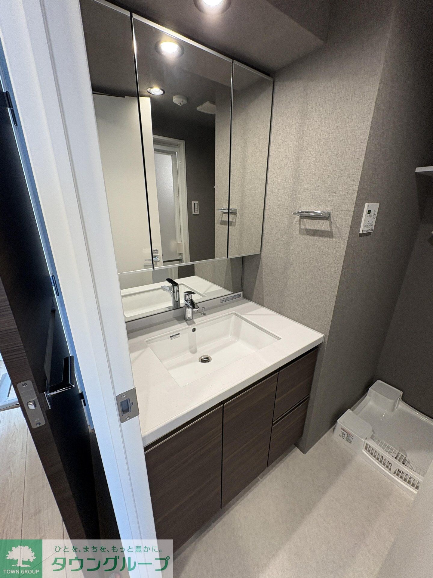 クレストコート東中野の物件内観写真