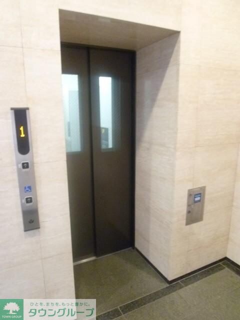 ラクアスレジデンス東新宿の物件内観写真