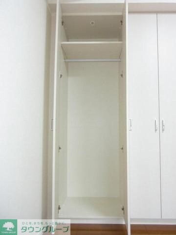 ラクアスレジデンス東新宿の物件内観写真