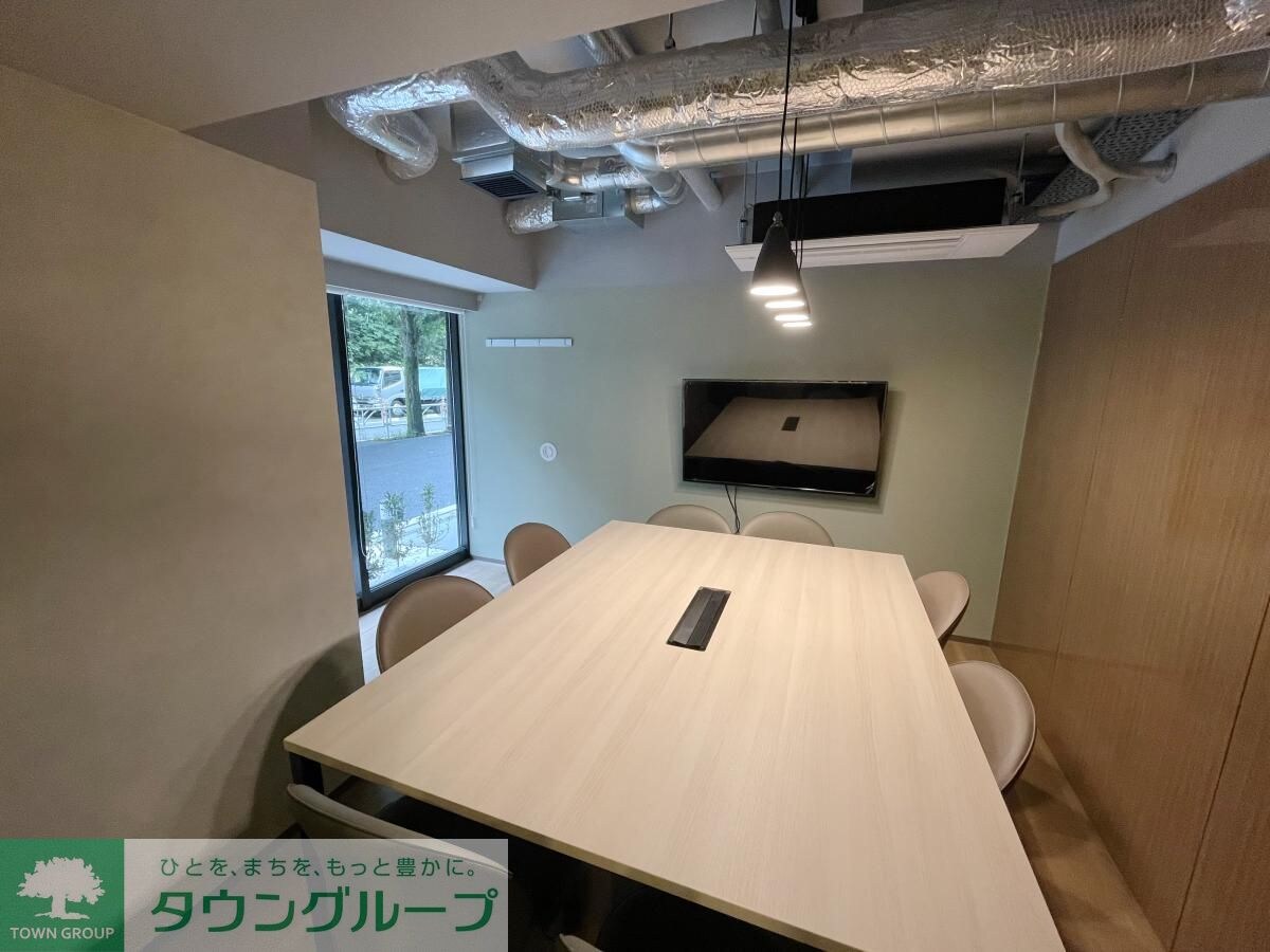 ザ・パークハビオSOHO代々木公園の物件内観写真