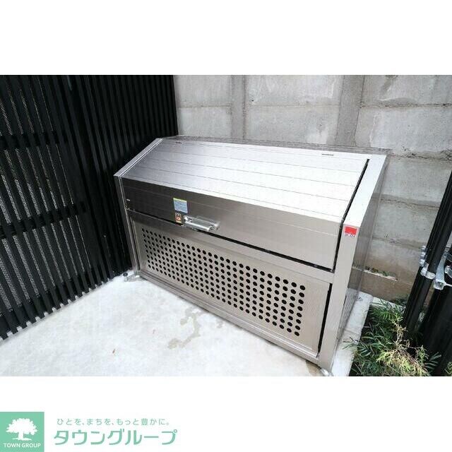 ダン・ラベニール北新宿の物件内観写真