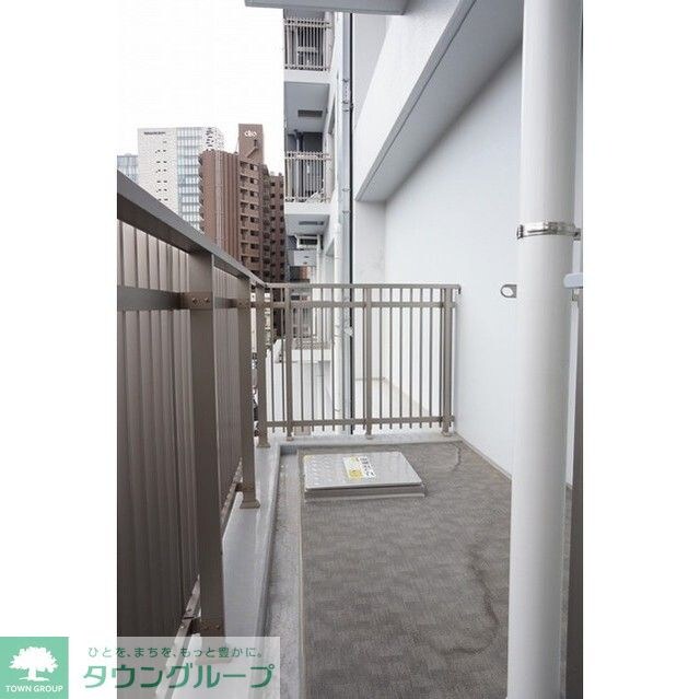 コンフォリア東新宿ステーションフロントの物件内観写真