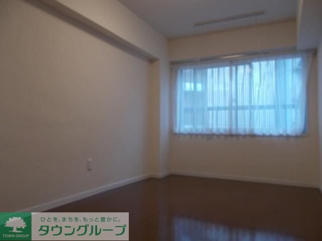 ホワイトレジデンスの物件内観写真