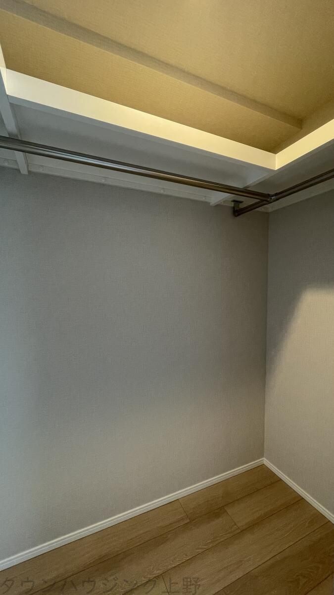 プラウドフラット上野松が谷の物件内観写真