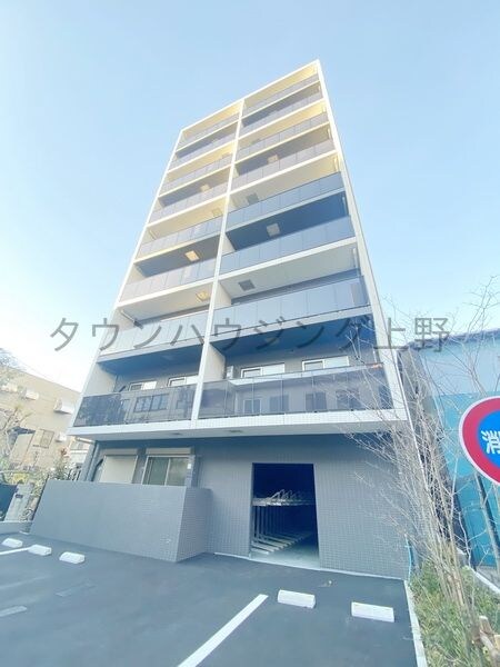 グランカーサ南千住の物件外観写真