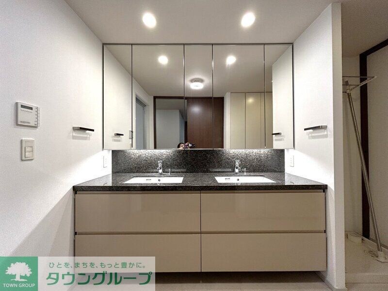 グランドミッドタワーズ大宮フォレストタワーの物件内観写真