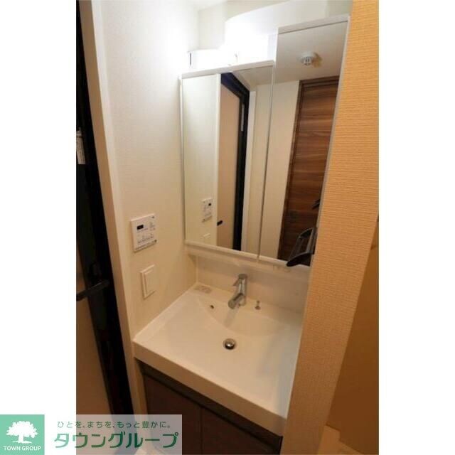 ＧＥＮＯＶＩＡ五反野ｓｋｙｇａｒｄｅｎの物件内観写真