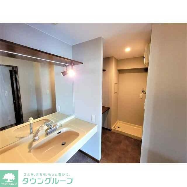 綾東ヴィレッジ弐番館の物件内観写真