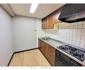 綾東ヴィレッジ弐番館の物件内観写真