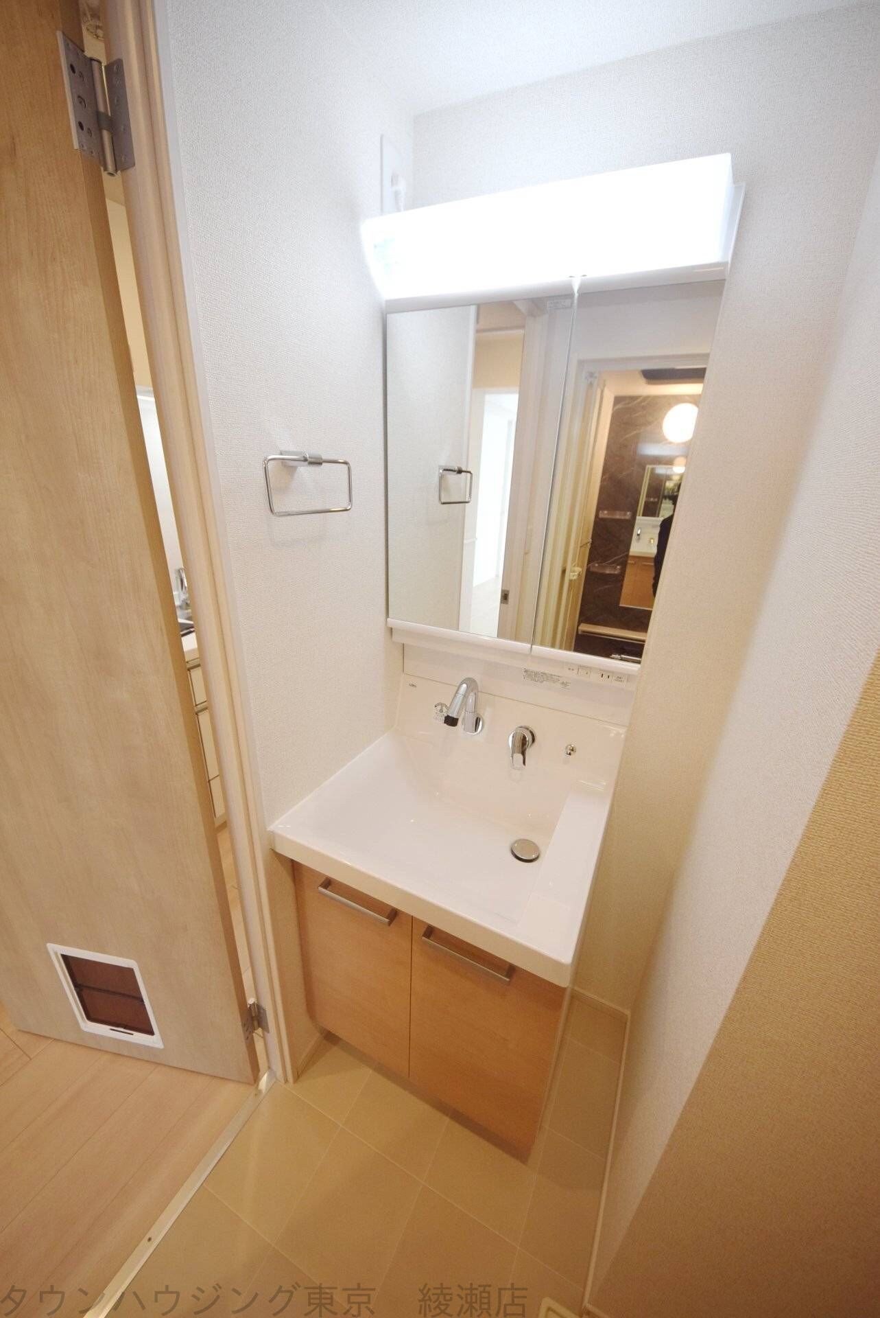 スアヴィス舎人の物件内観写真