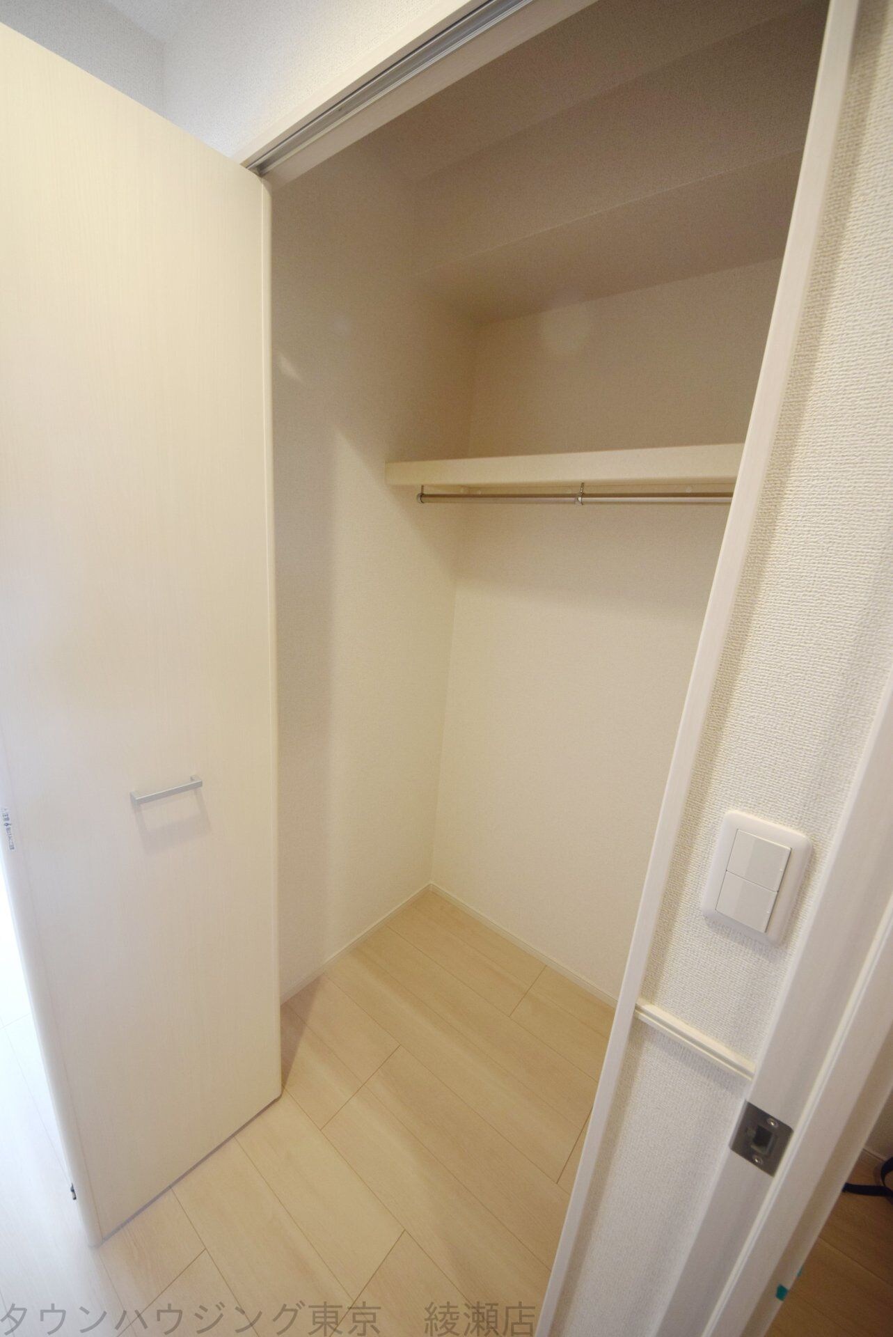 スアヴィス舎人の物件内観写真