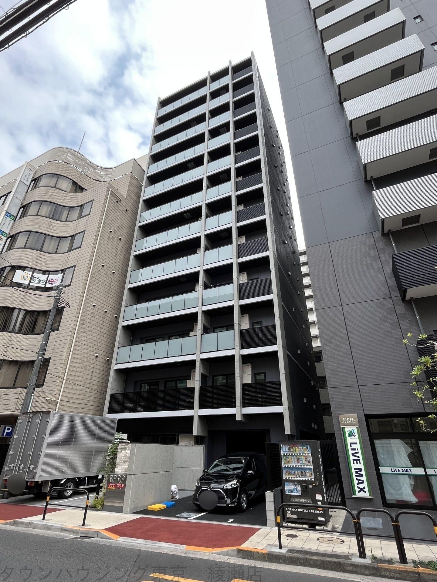 Ｓ－ＲＥＳＩＤＥＮＣＥ綾瀬ｒｉｖｉｅの物件外観写真