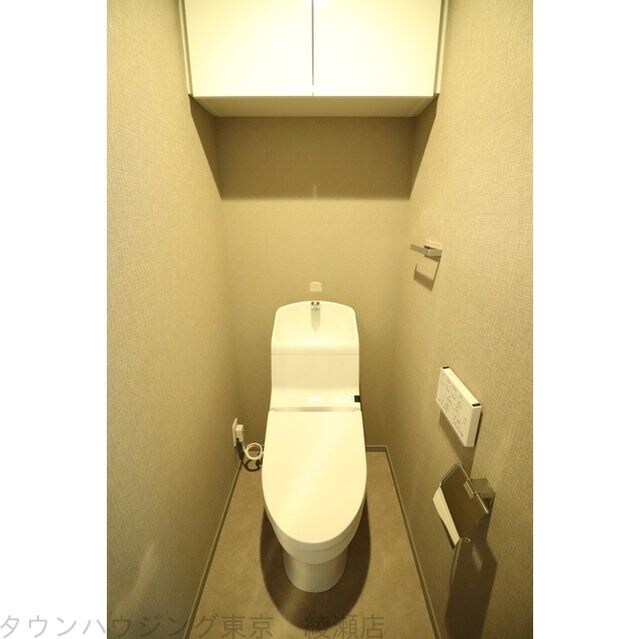 コンフォリア新御徒町の物件内観写真