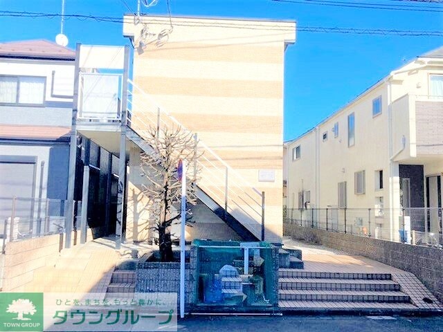 レオパレスエミオンの物件外観写真