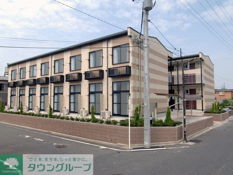 レオパレスシャルムハマナカの物件外観写真