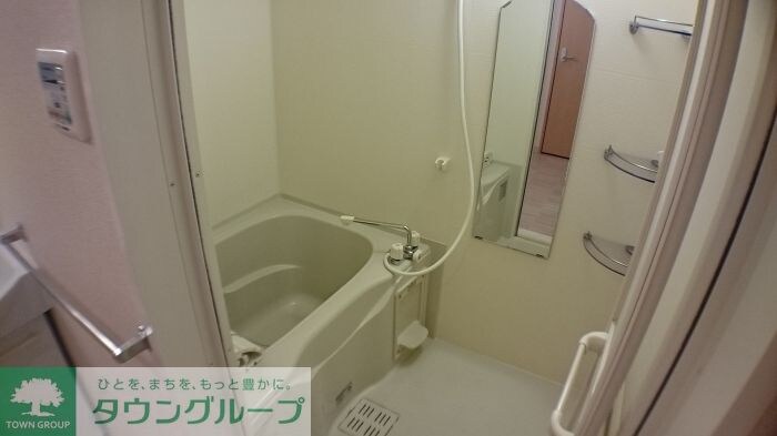 ロイヤルKJの物件内観写真