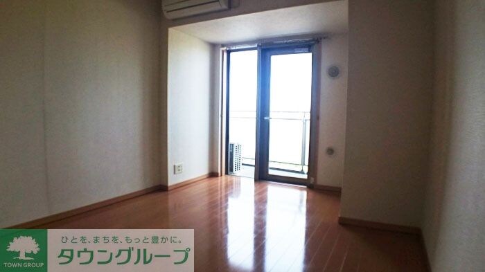 ロイヤルKJの物件内観写真