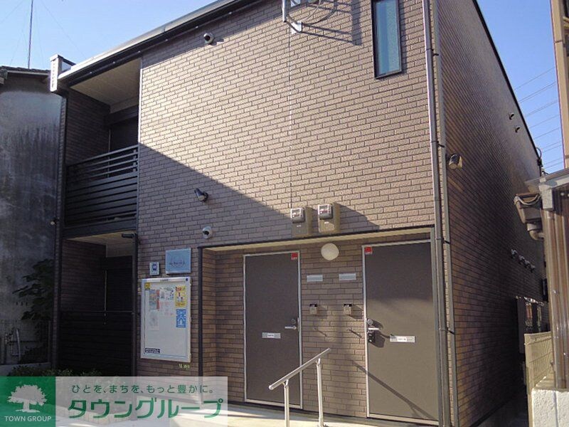 レオネクストエーデルハイムの物件外観写真