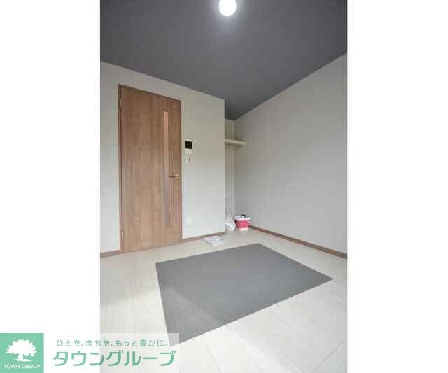 ＳＱＵＡＲＥＳ　Ｎｉｓｈｉａｒａｉの物件内観写真