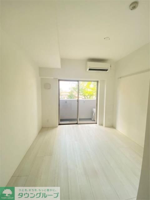 ライジングプレイス綾瀬の物件内観写真