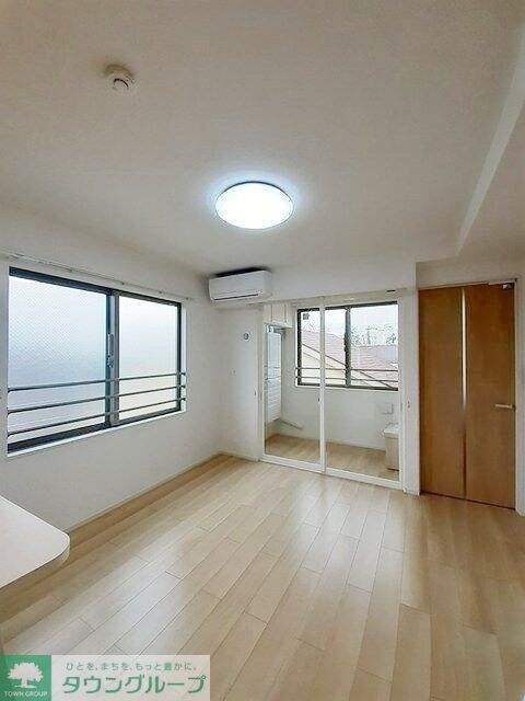 ＩＳＯＬＡ（イゾラ）の物件内観写真