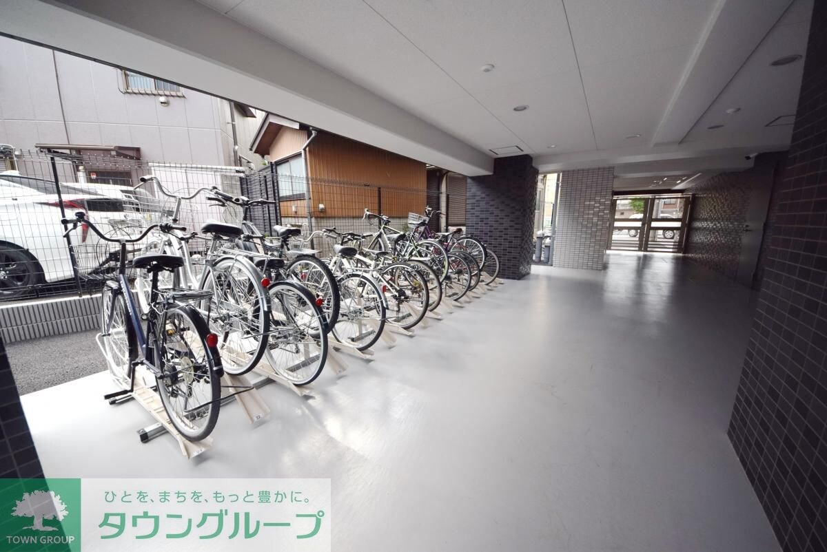 ジェノヴィア綾瀬スカイガーデンの物件内観写真