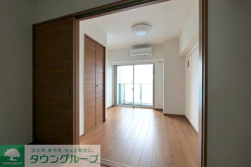 ペアパレス六町2号館の物件内観写真