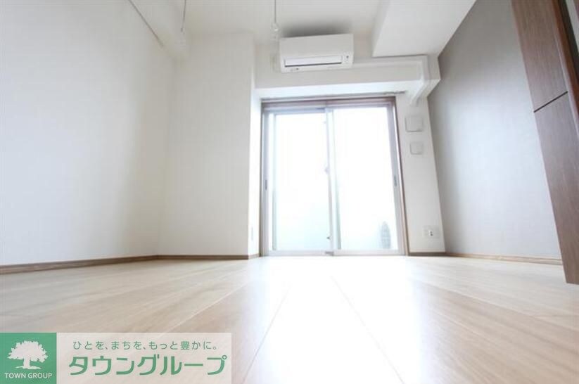 ライジングプレイス綾瀬二番館の物件内観写真