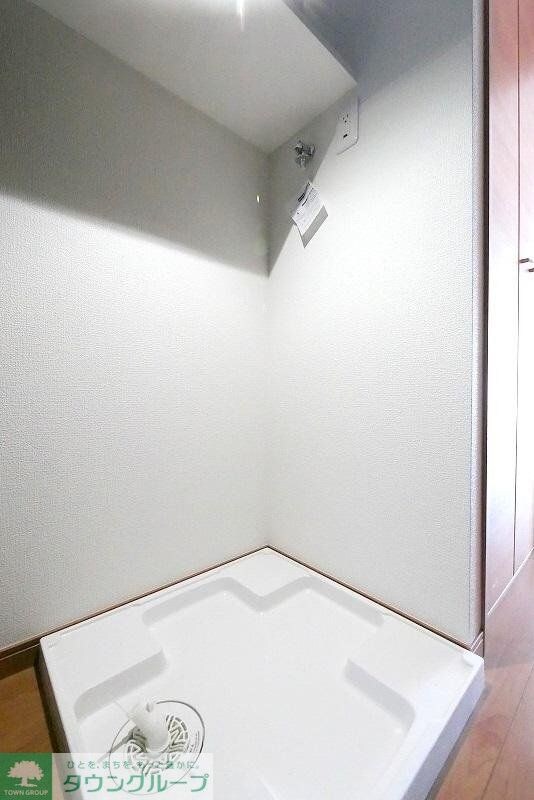 ペアパレス六町2号館の物件内観写真