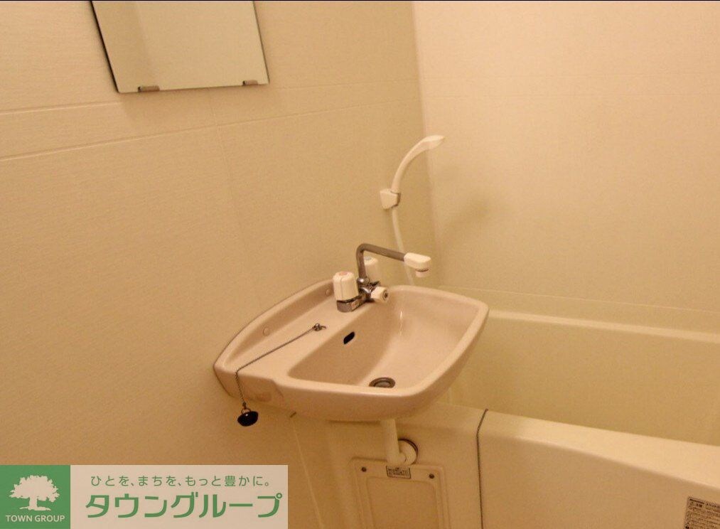 レオパレスエクセル花畑　の物件内観写真