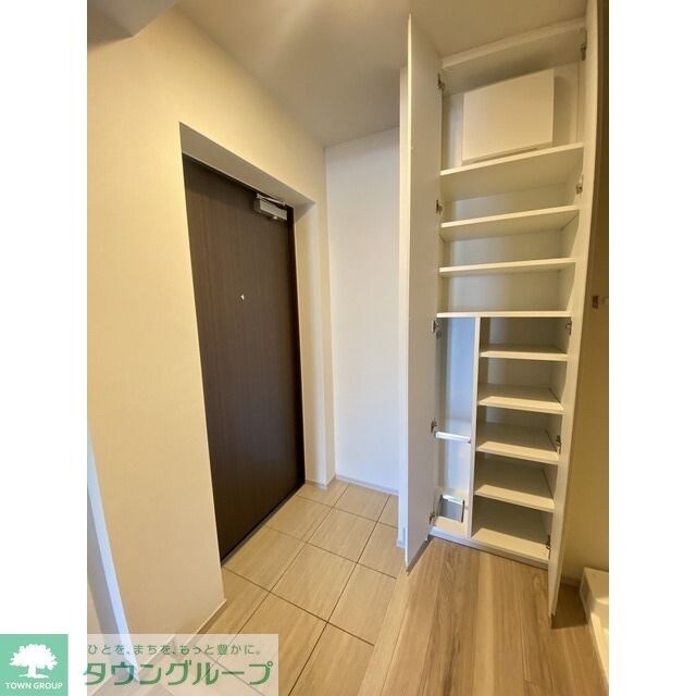 コンフォリア・リヴ千住の物件内観写真