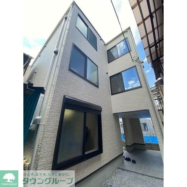 フォルトゥナ北千住の物件外観写真