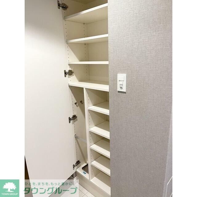 ラグゼナ北千住の物件内観写真