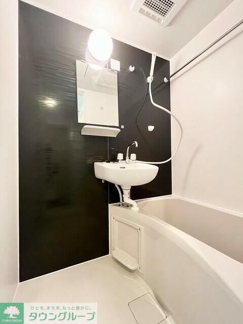 コンフォール新小岩の物件内観写真