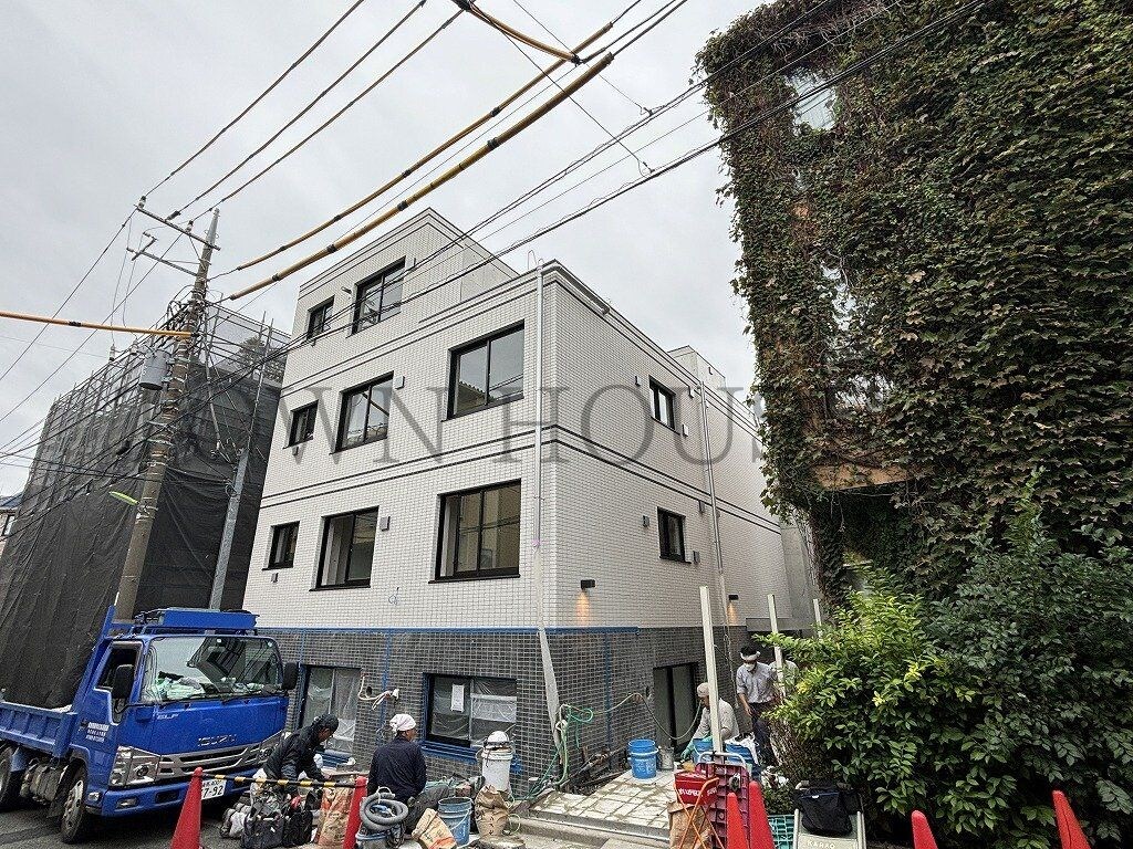 ウェルスクエア三軒茶屋IVの物件外観写真