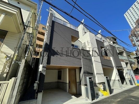 赤坂7丁目戸建の物件外観写真