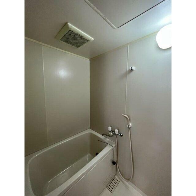 グリーンゲーブルの物件内観写真