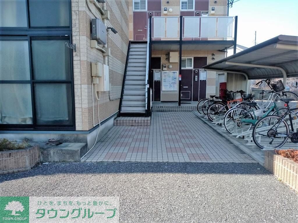 レオパレスファーレVの物件内観写真