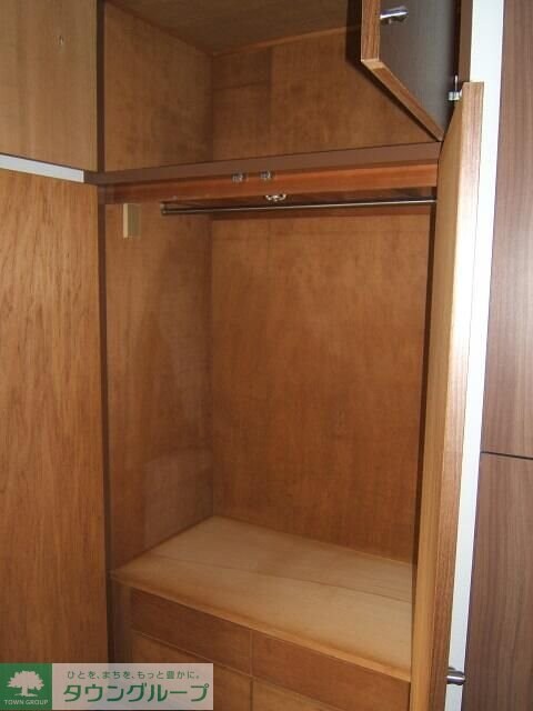 ロイヤルグレースの物件内観写真