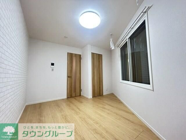 The Garlandsの物件内観写真