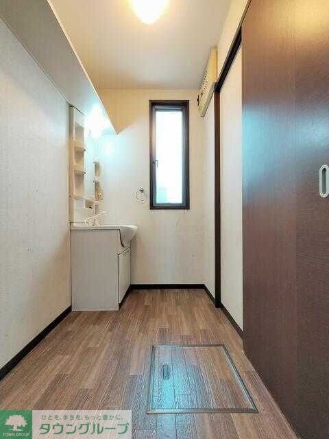 ドミエールＡの物件内観写真