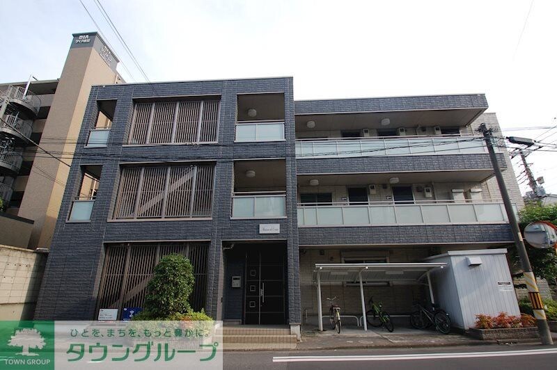 メゾン ド サリジェの物件外観写真