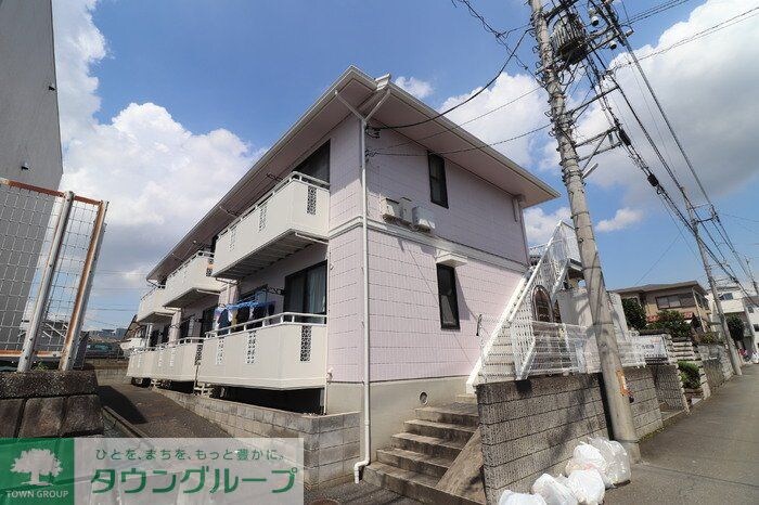 メゾン・アモーレの物件外観写真