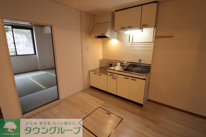 サンパークハイツの物件内観写真