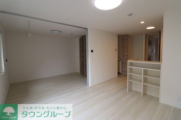 レスティングスウェル浦和の物件内観写真